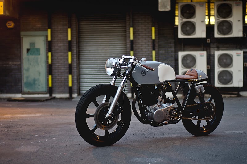 Auto Fabrica Yamaha SR500