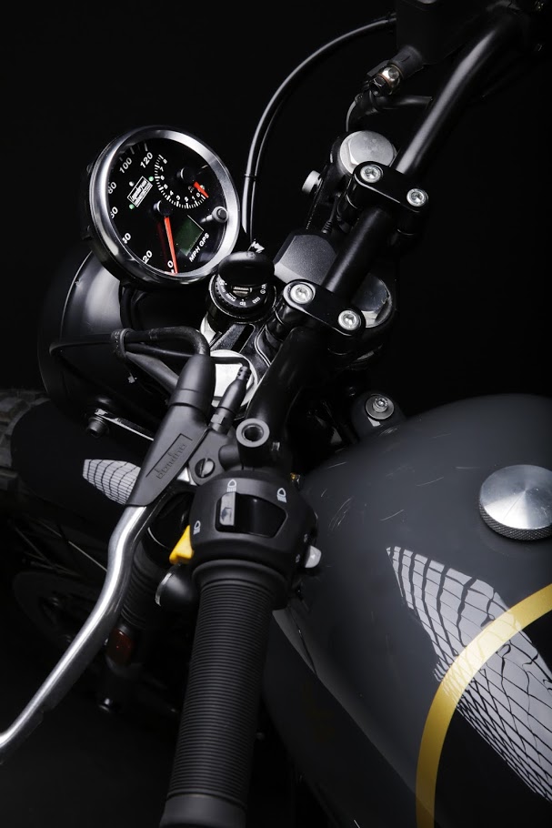 Moto Guzzi V7 Stone độ bởi Venier Customs