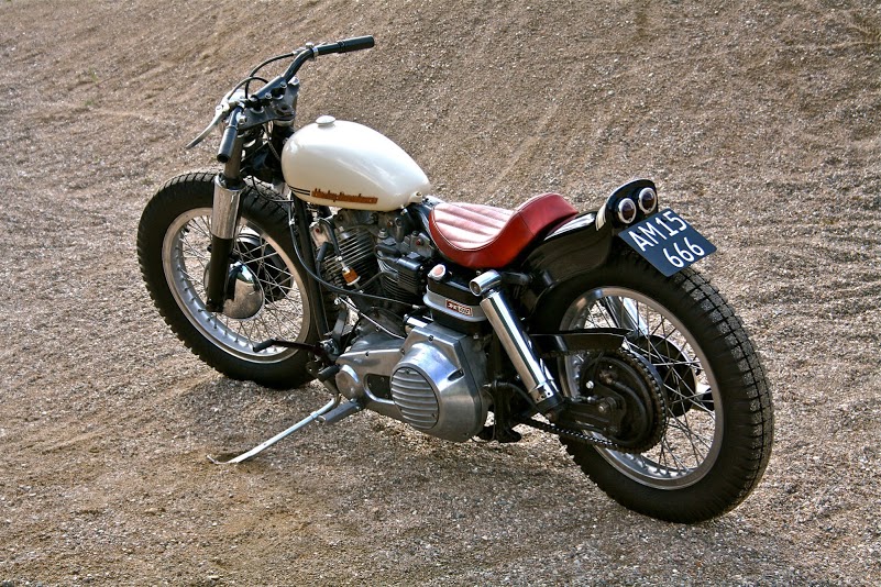 1971 Harley FLH độ bởi Jamesville