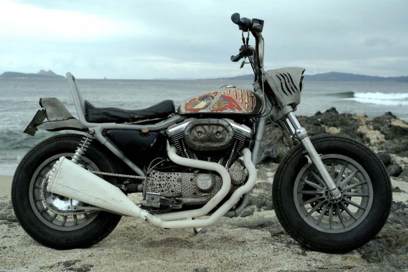 El Solitario 'Marrajo' Sportster 1200