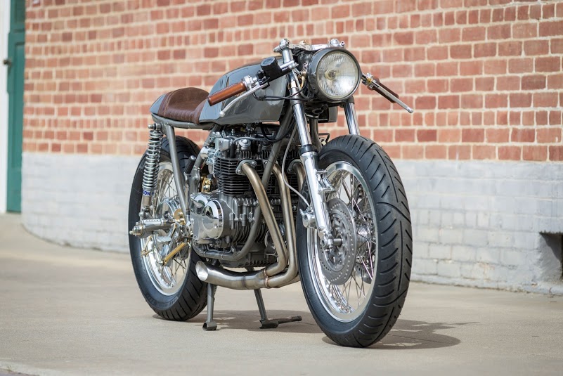 Chiếc cafe racer CB550 của Dustin Kott 