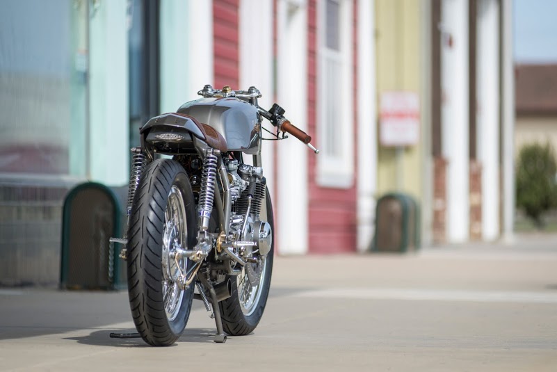 Chiếc cafe racer CB550 của Dustin Kott 