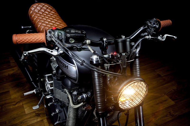 Bonneville T100 độ bởi Maccomotors