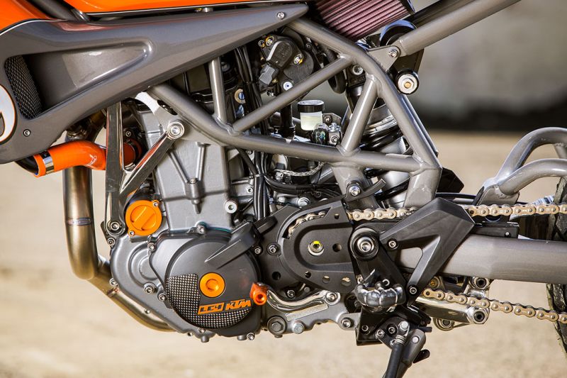 KTM Tracker độ bởi Roland Sands