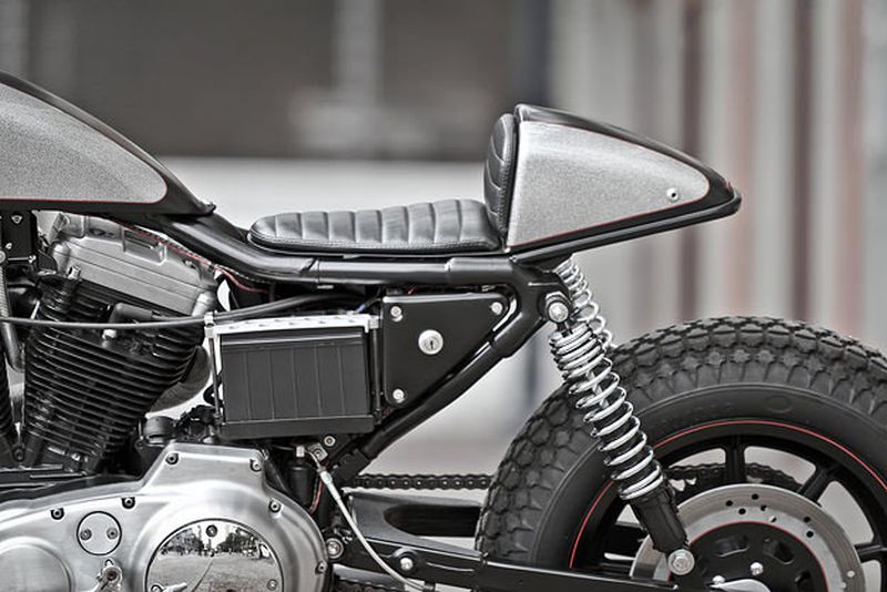 Harley Sportster độ bởi Headcase Kustom