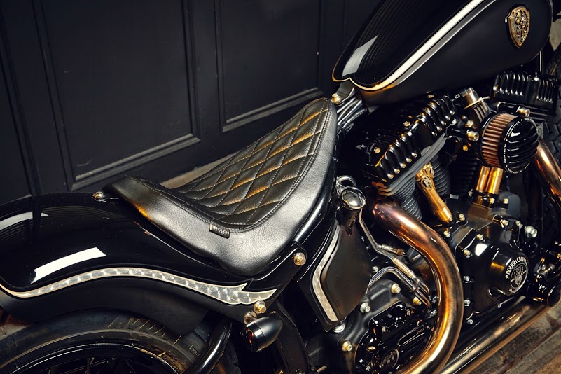 Harley Softail Slim độ bởi Rough Crafts